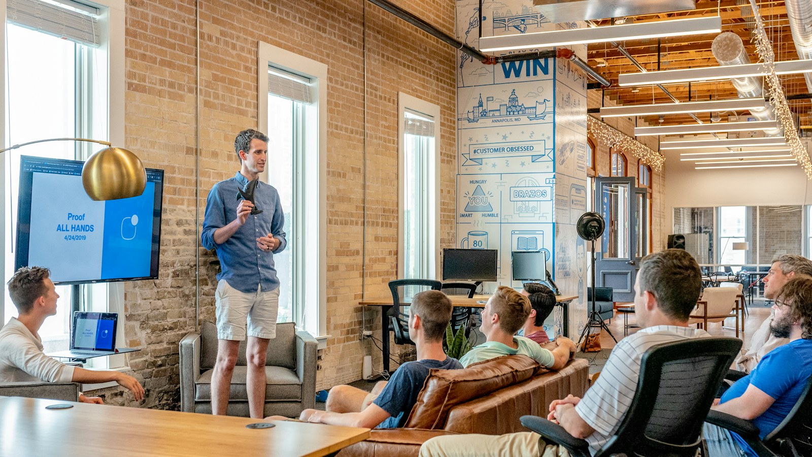 From Hello to Follow Up: How MyKard Turns Networking Into a Trackable System